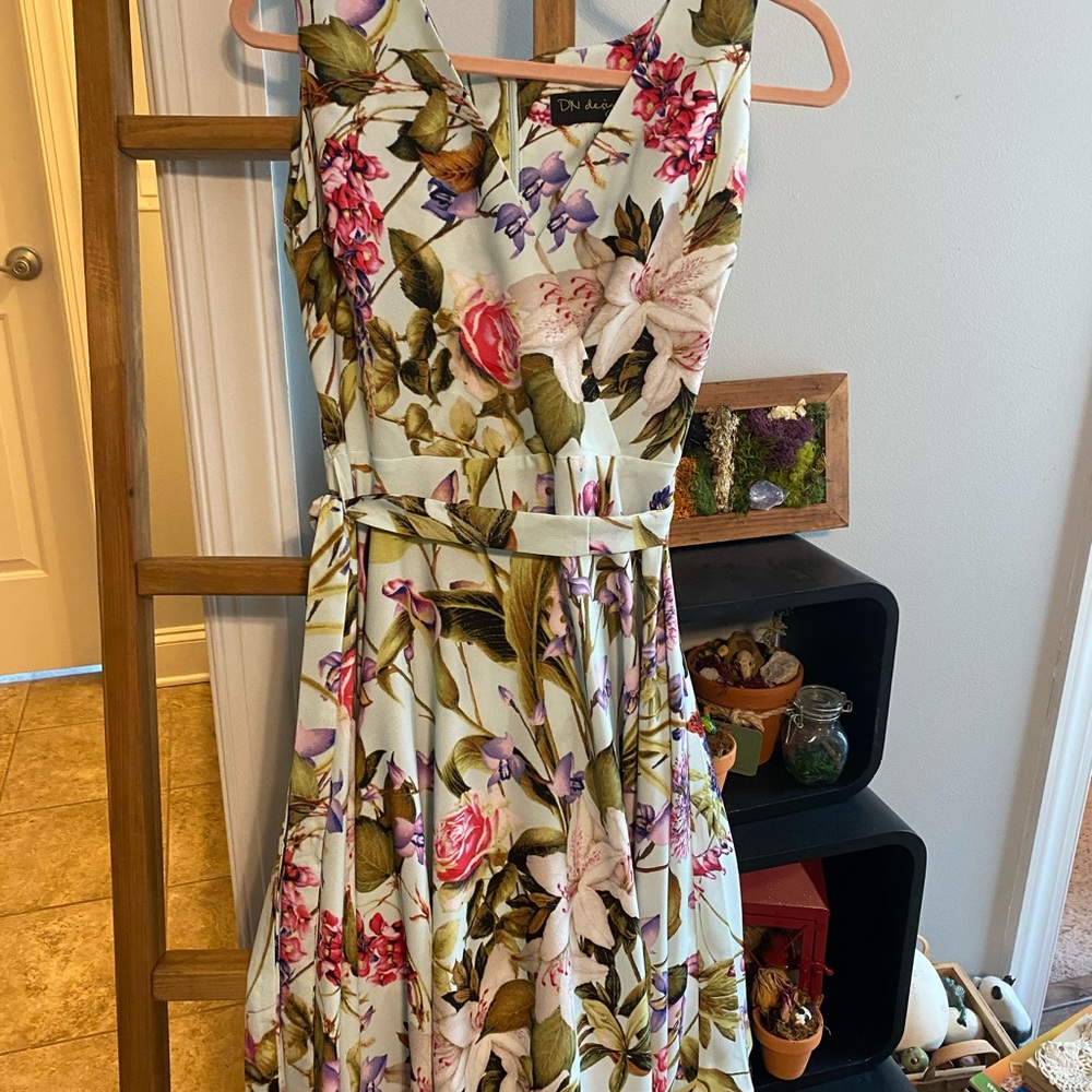 Floral Sleeveless Dress
